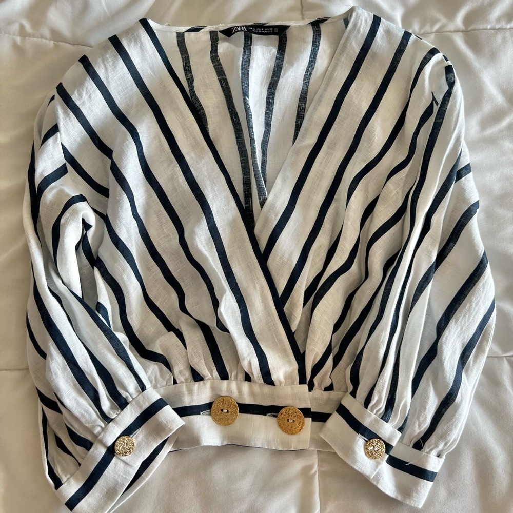 Blue and white linen top with gold buttons
